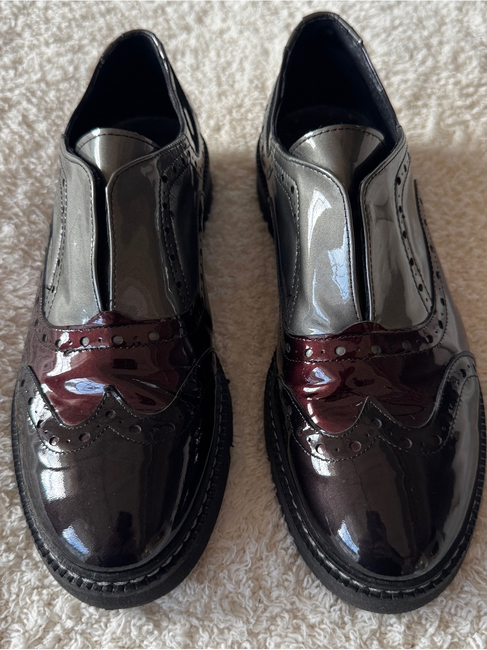 Women’s Patent Wingtip Brogue Loafers Black Burgundy Lug Sole
Size 39